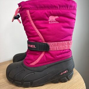 Sorel Fuchsia and Black Snow Boots